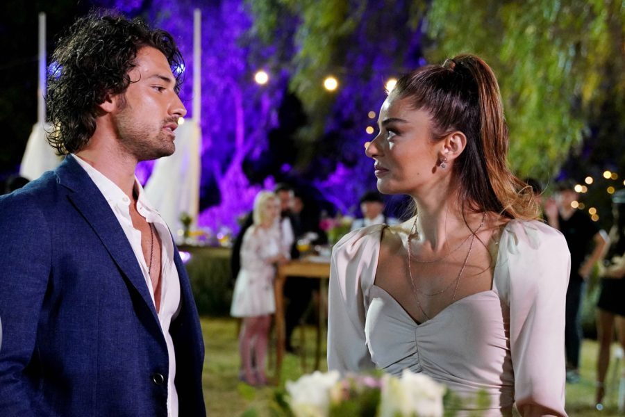 Смотреть сказка на острове турция Сказка на острове 2021 (турецкий сериал) 1-8, 9, 10, 11, 12 серия на русском языке. Смотреть онлайн.