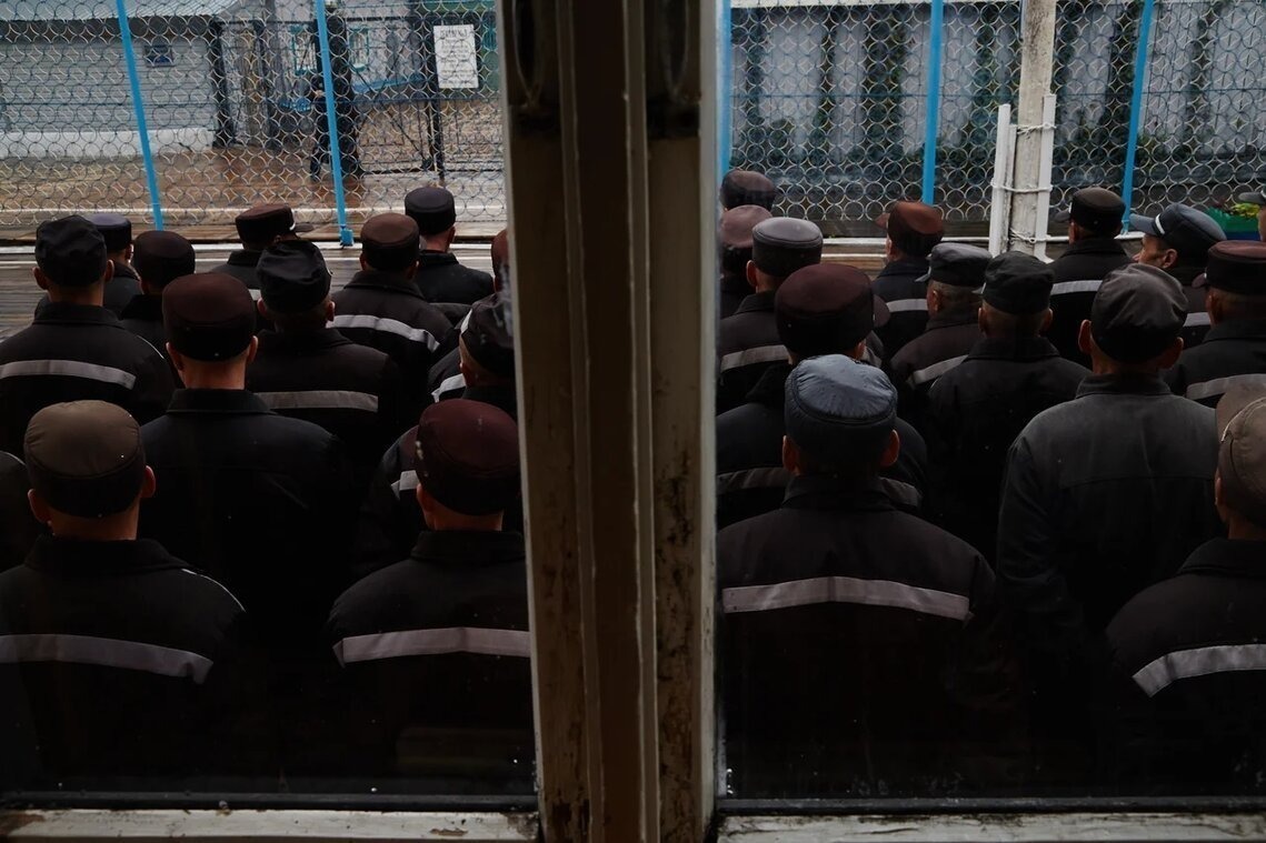Почему в России медленно судят и сажают в тюрьму воров в законе