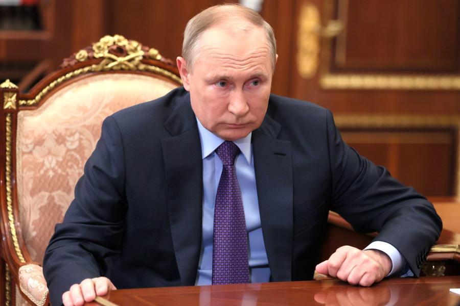 Путин ответил на недовольство россиян QR-кодами и запретами: жить стало лучше