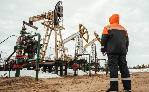 Новак рассказал, на какой срок России хватит нефти и газа.