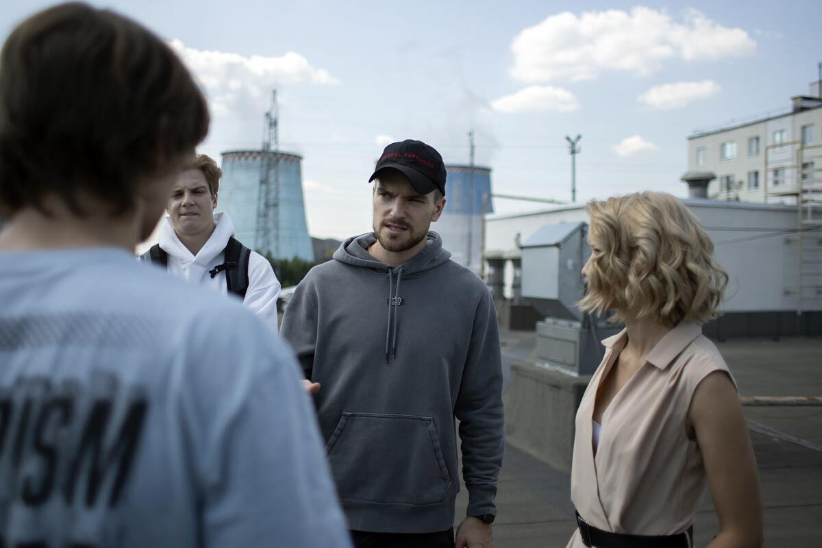 Свобода подростков сочинение на английском "Трудные подростки" (2021, сериал), 3 сезон, новогодняя 9-я серия и все 1-9 серии подряд. Содержание, отзывы, смотреть онлайн на More.tv