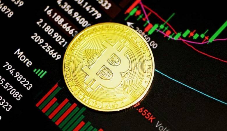 Цена биткоина упала ниже тыс. впервые с сентября 2021 года