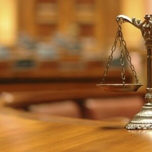 Юридическая компания "Юстиция"