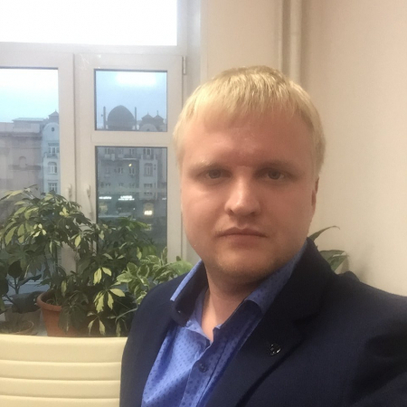 Адвокат денис колобаев фото