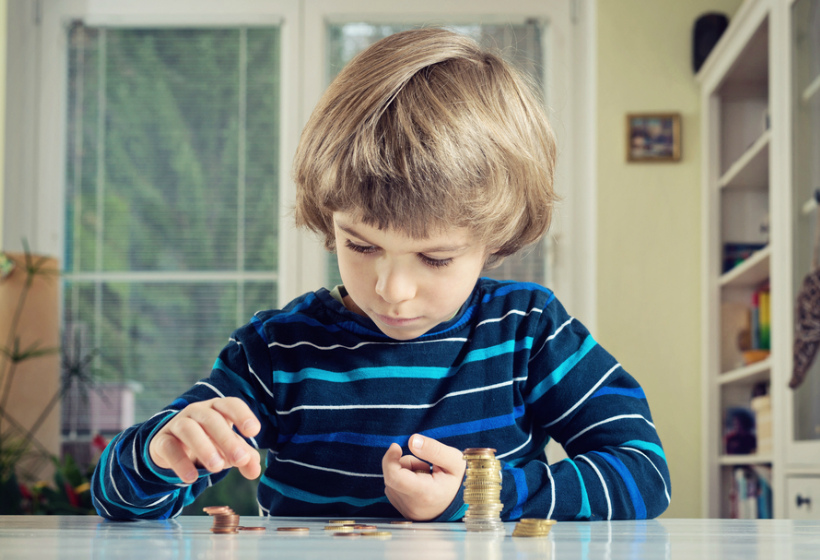 Подписан закон о формировании реестра должников по алиментным обязательствам