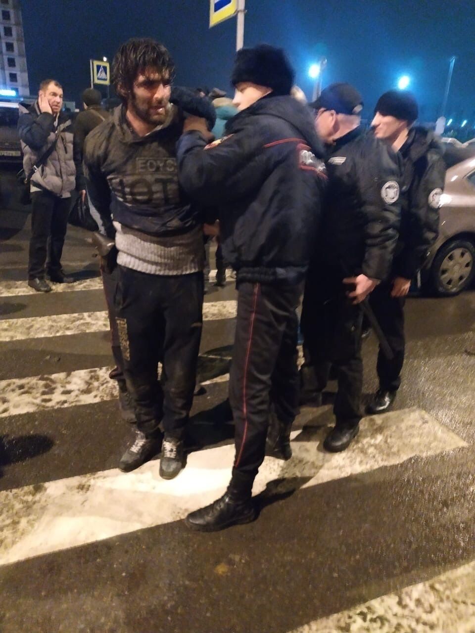 Убили мужчину в спб. Чеченцы полиция.