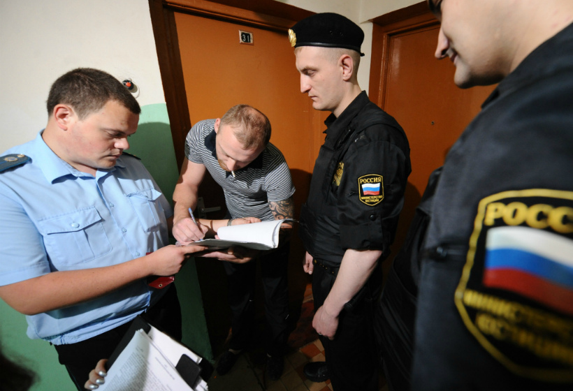 Как заставить пристава работать, или