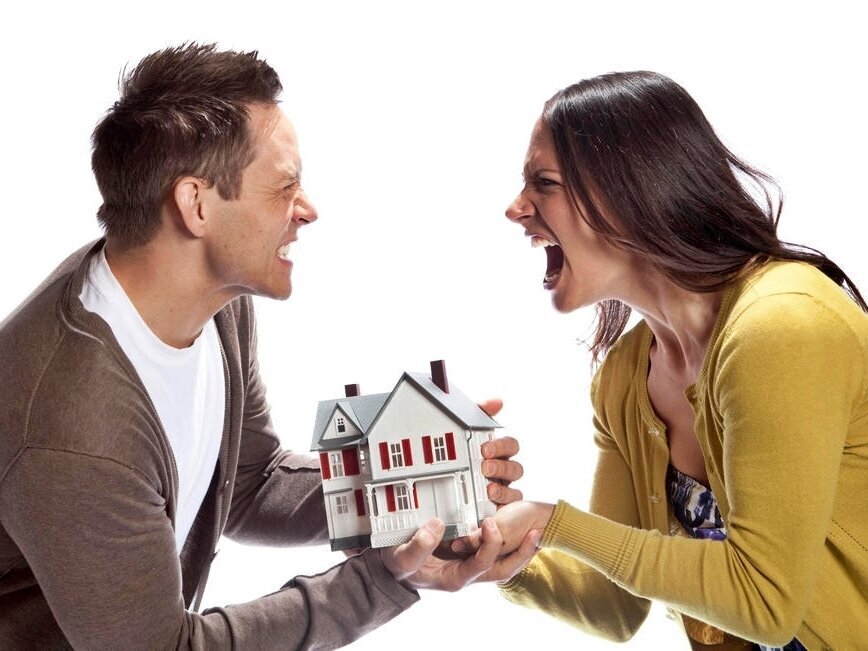 Развод квартира куплена до брака ипотека. Раздел имущества супругов. Раздел имущества при разводе. Раздел совместно нажитого имущества супругов. Ипотека при разводе.