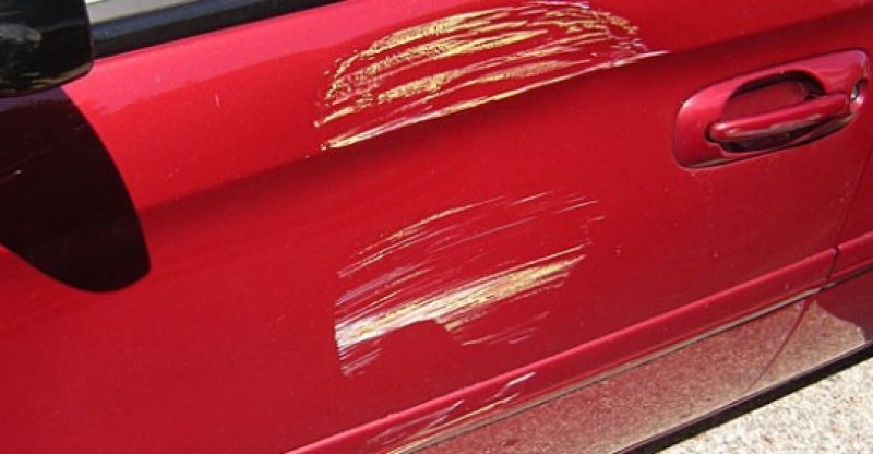 Удаление царапин на кузове автомобиля без покраски устранение, ремонт и заделка своими руками