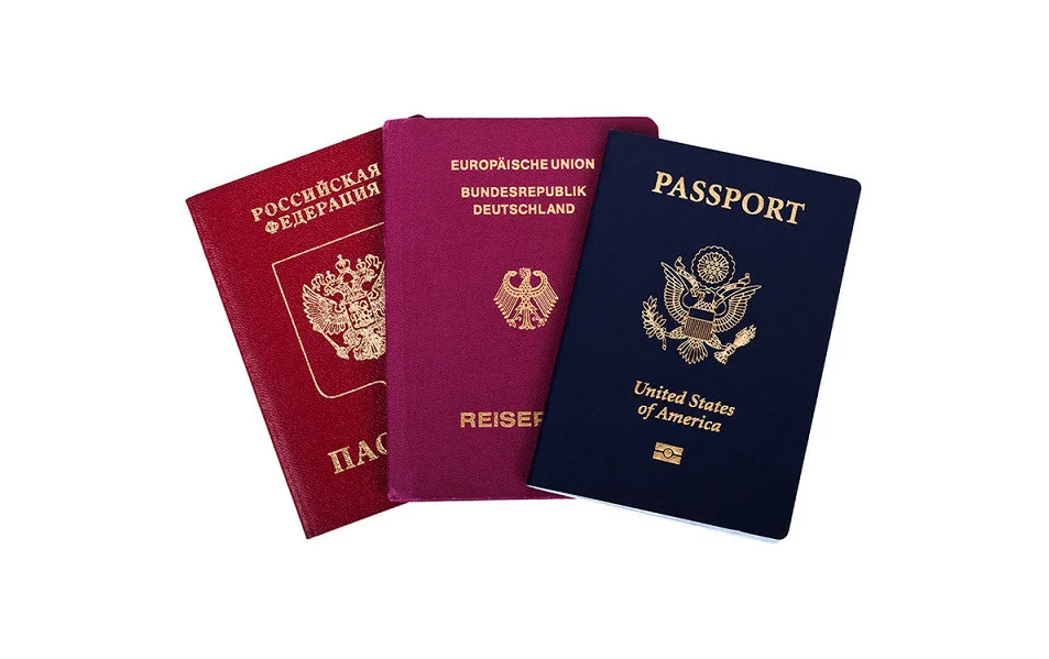 Https passport ya. Паспорт. Паспорт и другие документы. Паспорт иностранного гражданина. Паспорта разных стран.