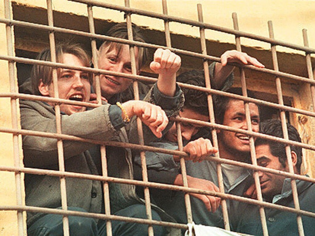 Детская тюрьма фото