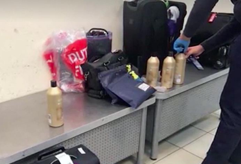 Наркотики в аэропорте настройка тор браузера прокси hyrda
