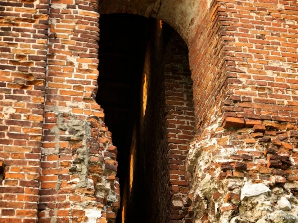 Это не показывают туристам. Маринкина башня. Коломна.