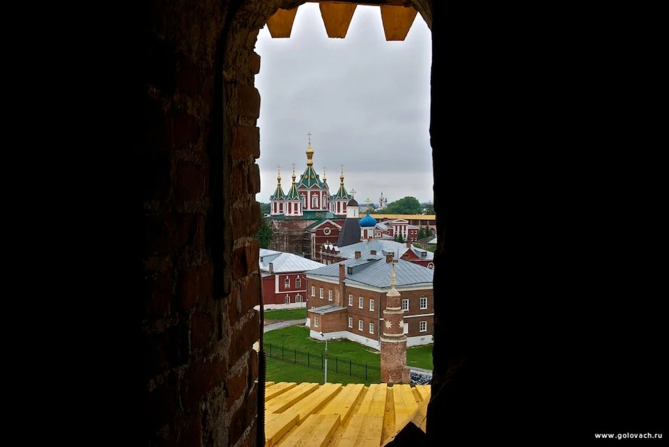 Это не показывают туристам. Маринкина башня. Коломна.