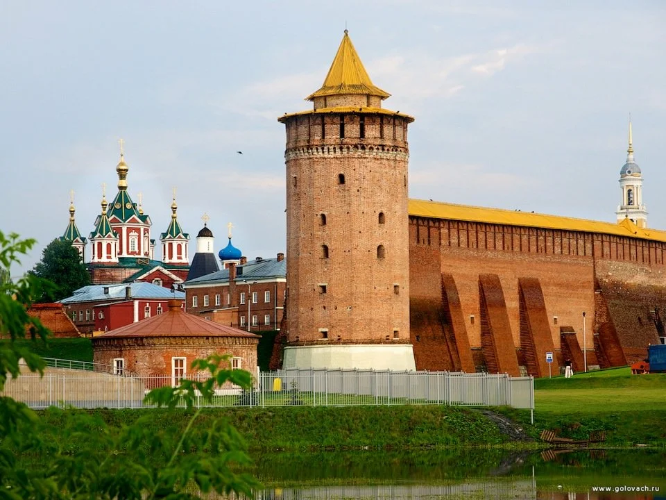 Это не показывают туристам. Маринкина башня. Коломна.