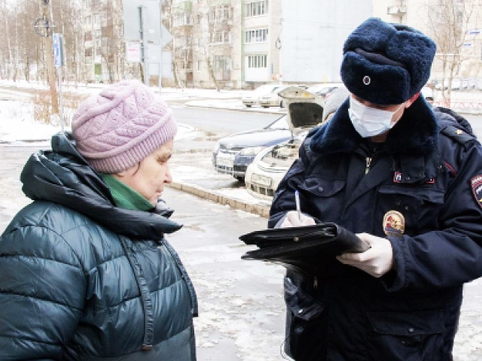 Административная полиция. Остановила полиция на улице. Полицейский остановил на улице. Полиция нищая. Полиция разъясняет.