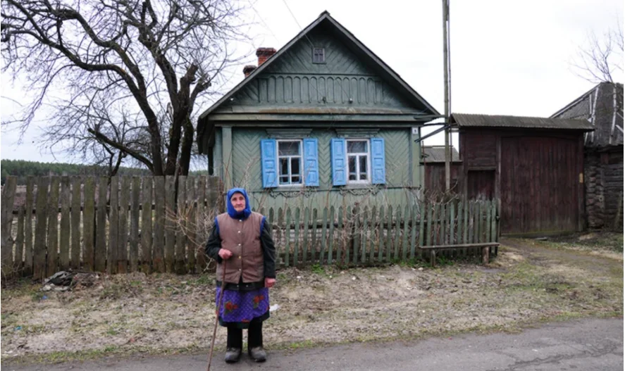 Где живешь в каком поселке. Российская деревня 21 века. Население маленькой деревни. Уровень жизни в деревне. Раньше в деревне жил.