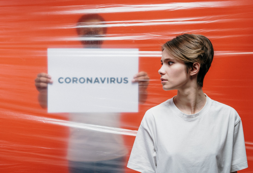 В России за сутки коронавирусом заразились 19 290 человек
