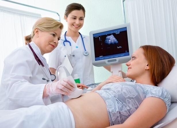 на какой неделе можно встать на учет по беременности в женскую консультацию по закону