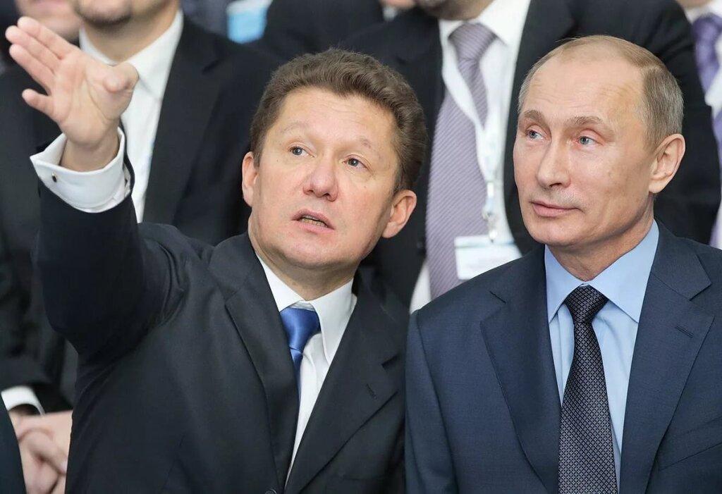 Очень странные дела "Газпрома" - прибыль компании упала на 72%, а зарплаты топ-менеджеров выросли до 2,9 млрд. рублей