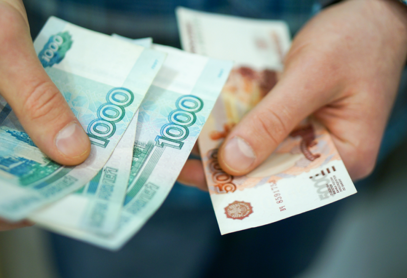 Средняя зарплата в Москве превысила 95 тыс. руб.
