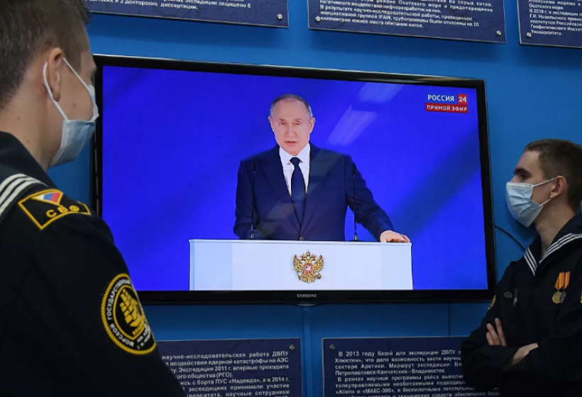 Путин предложил продлить программу возврата средств за отдых в России
