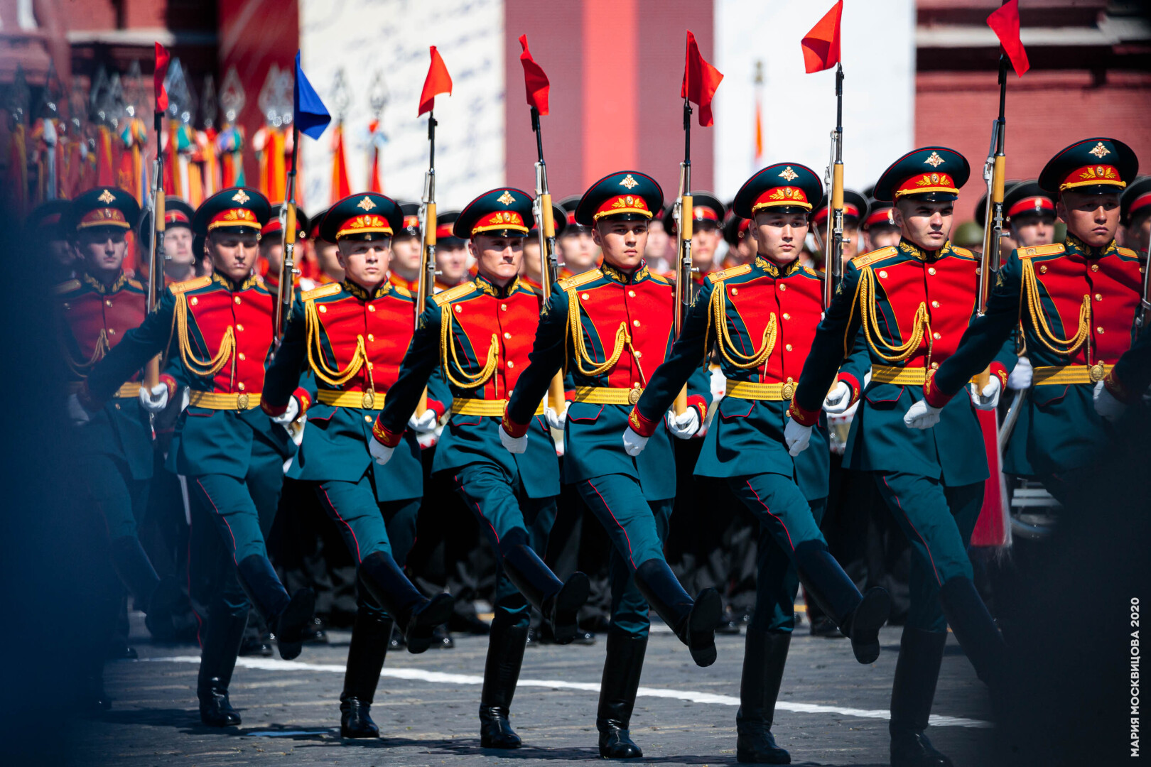 Парад Победы 2017 в Москве Преображенский полк