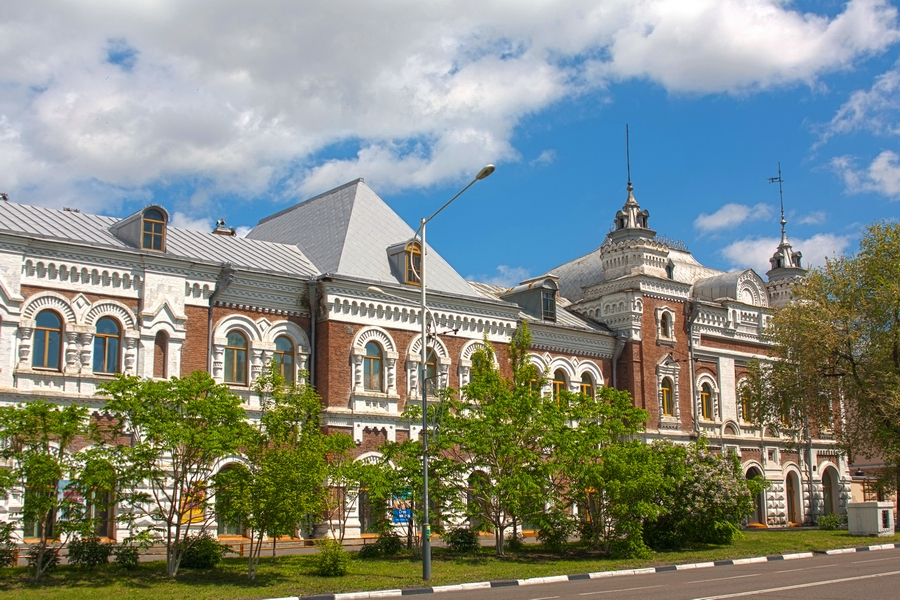 Областного краеведческого. Амурский областной краеведческий музей им г.с Новикова-Даурского. Областной краеведческий музей Благовещенск. Краеведческий музей в Благовещенске Амурской области. Амурский краеведческий музей Благовещенск.