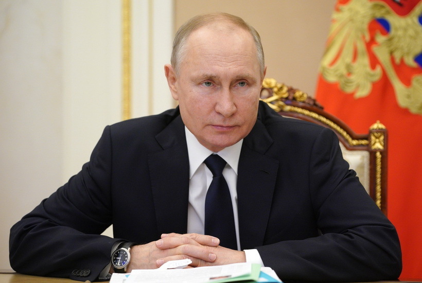 Путин: Все соцвыплаты увеличат в ближайшее время