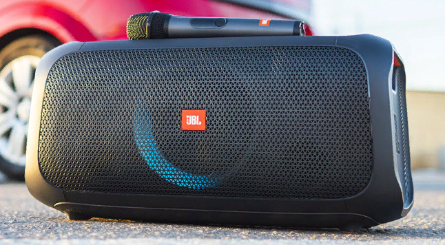 Jbl partybox on the go. Колонка JBL PARTYBOX on-the-go. Портативная акустика JBL PARTYBOX on-the-go 100 Вт. JBL PARTYBOX Bass Boost powerful. Колонка гоу гейм 15 дюймов.