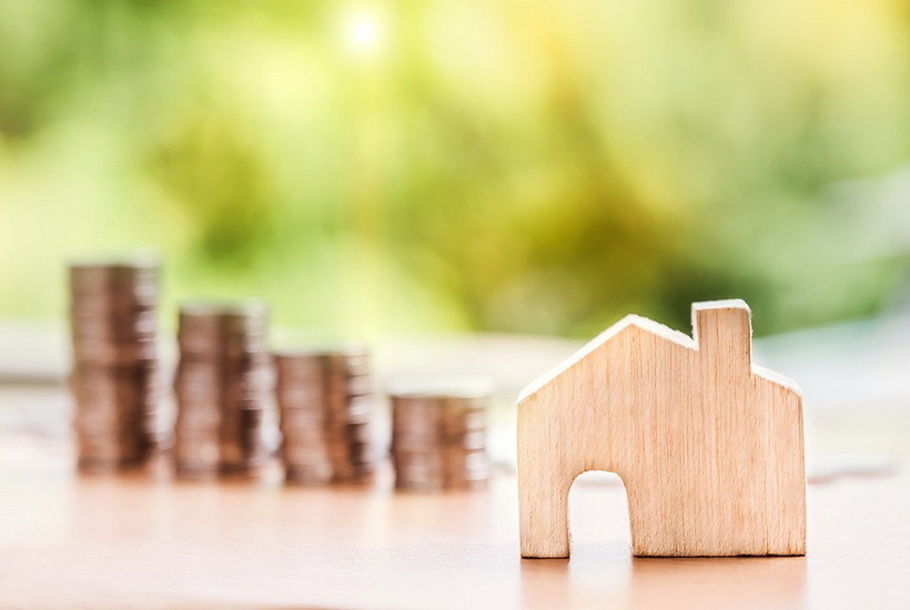 Сбер резко повысил ставки по ипотеке и вкладам