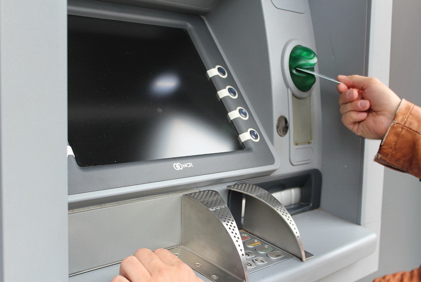 В Киеве призвали банки прекратить операции с картами «Мир»