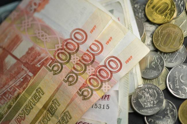 кому повысят пенсии в августе 2021 года в россии