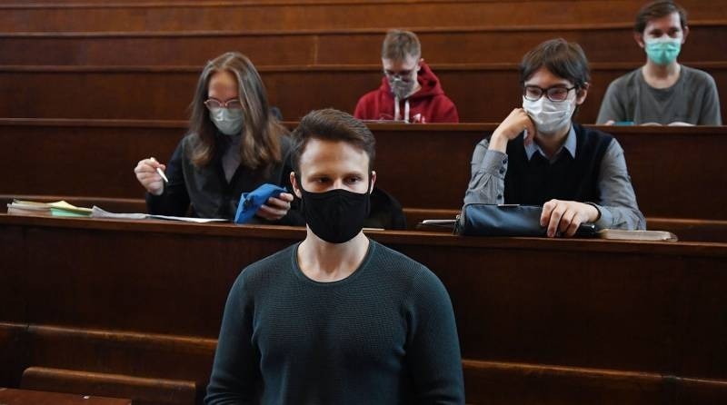 имеет ли право вуз требовать прививочный сертификат