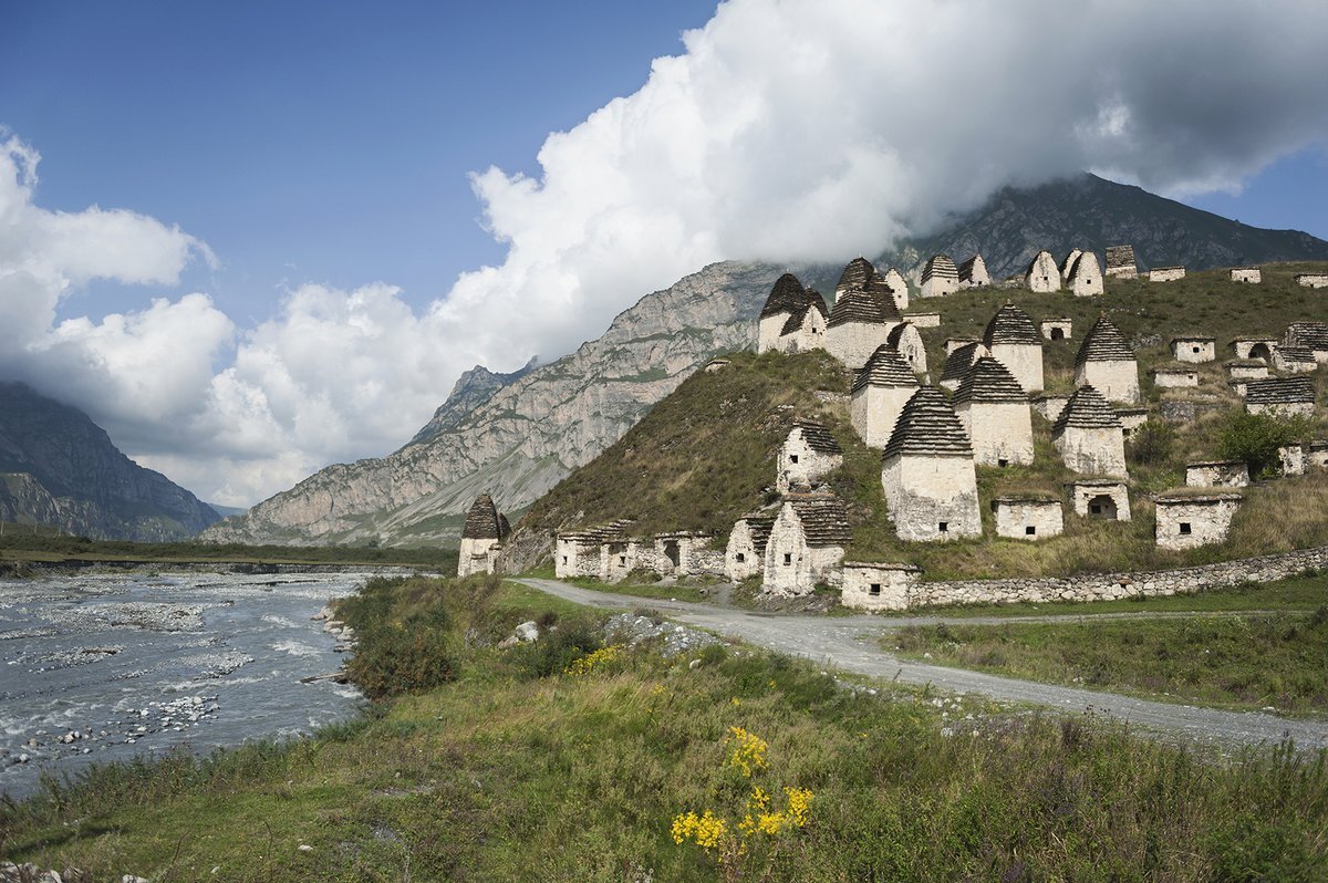 Мёртвый городок в Северной Осетии Даргавс