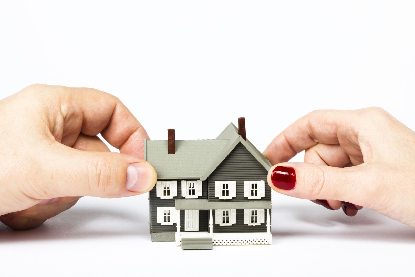 Как зарегистрировать право общей совместной собственности супругов на недвижимое имущество?