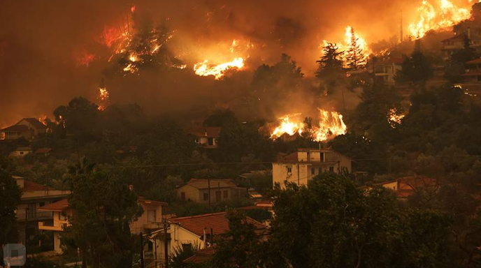 Путин поручил увеличить российскую группировку для тушения пожаров в Греции