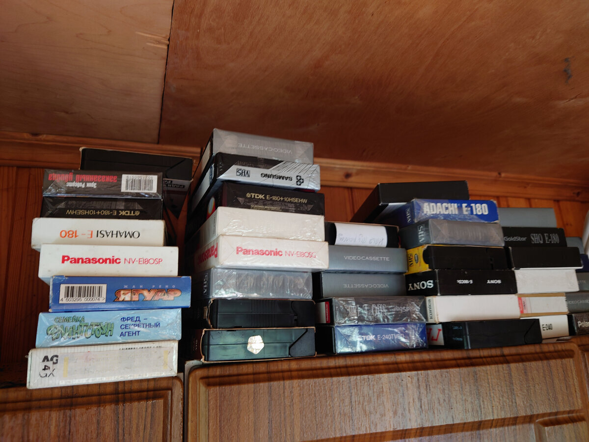 Наше поколение- последнее, которое читает книги. Следующее не будет смотреть даже фильмы.