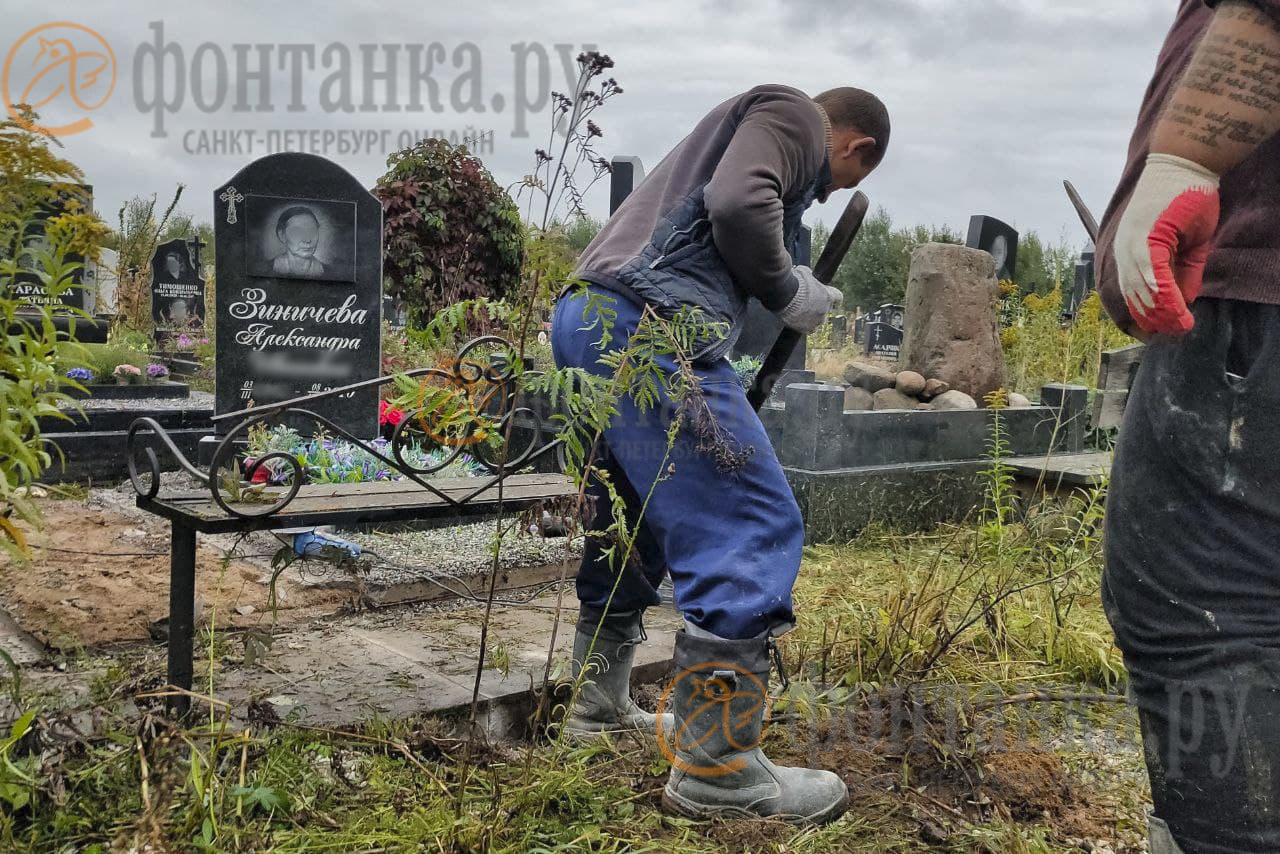Зиничев похоронен на Северном кладбище