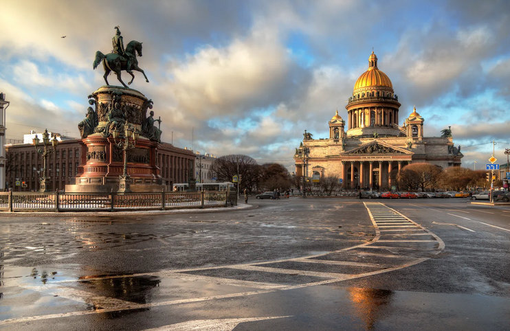 Прожиточный минимум и МРОТ в Санкт-Петербурге с 1 января 2022: какой для пенсионеров, детей, работников в СПб?
