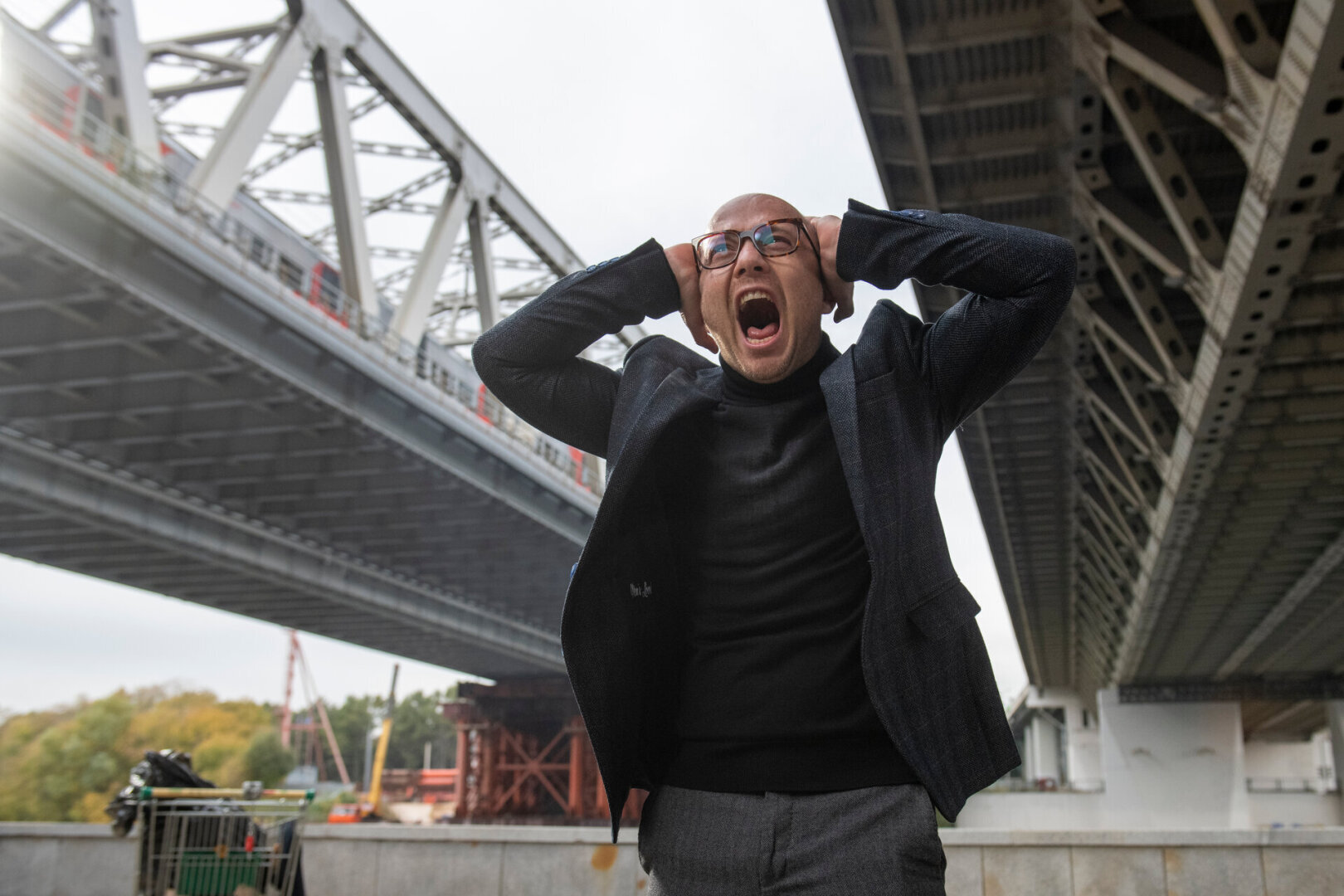 Сериал "Вне себя" (2021) - 1080HD: смотреть онлайн все 1, 2, 3, 4, 5 серия подряд. Содержание, просмотр на Premier