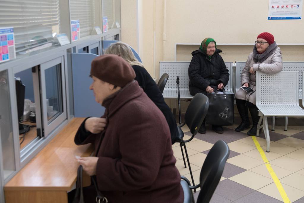 кому повысят пенсию в 2021 году и на сколько процентов