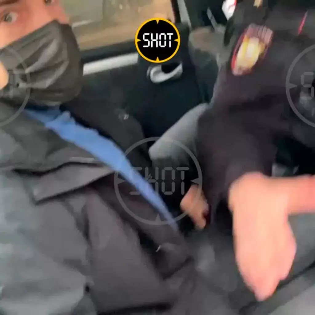 Таксист избил мужчину. Стрельба в Москве 2021.