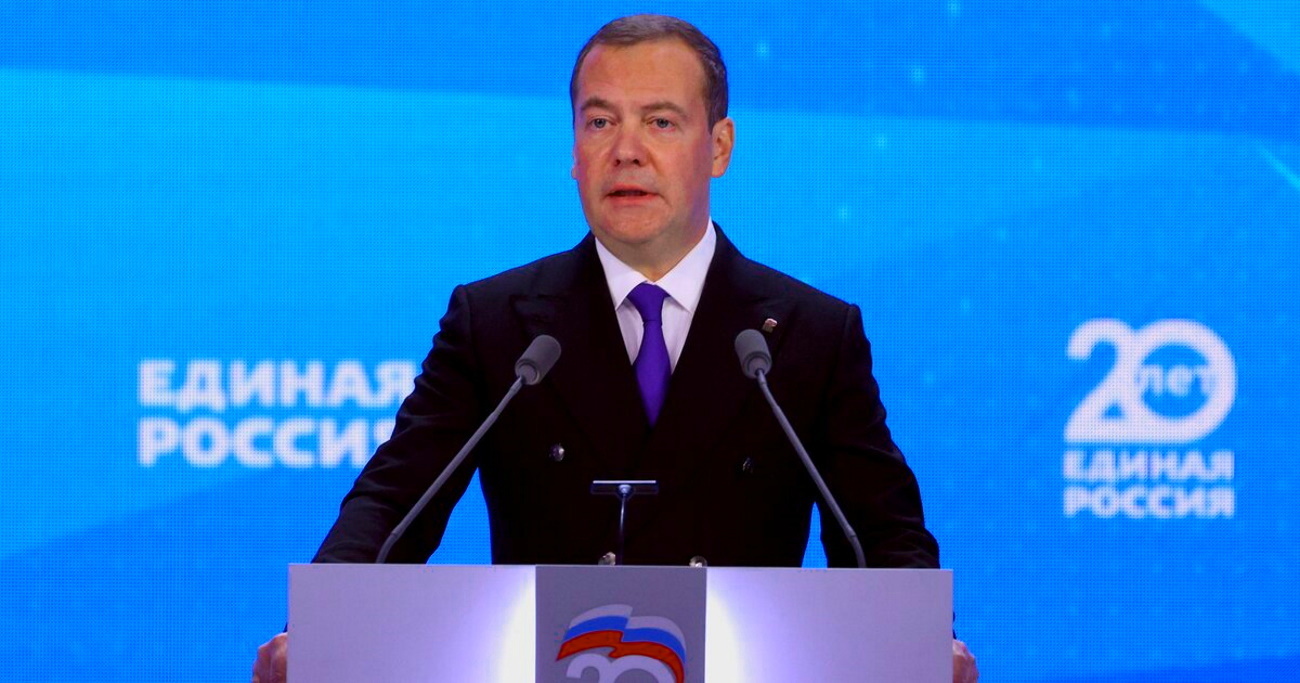 Партия медведева единая россия. Председатель Единой России Медведев. Медведев 2022. Фото Медведева 2022.