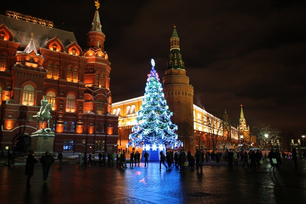 Новогодняя елка площадь. Московская елка на красной площади. Елка на красной площади 2021 в Москве. Новогодняя елка на красной площади. Новогодняя площадь.