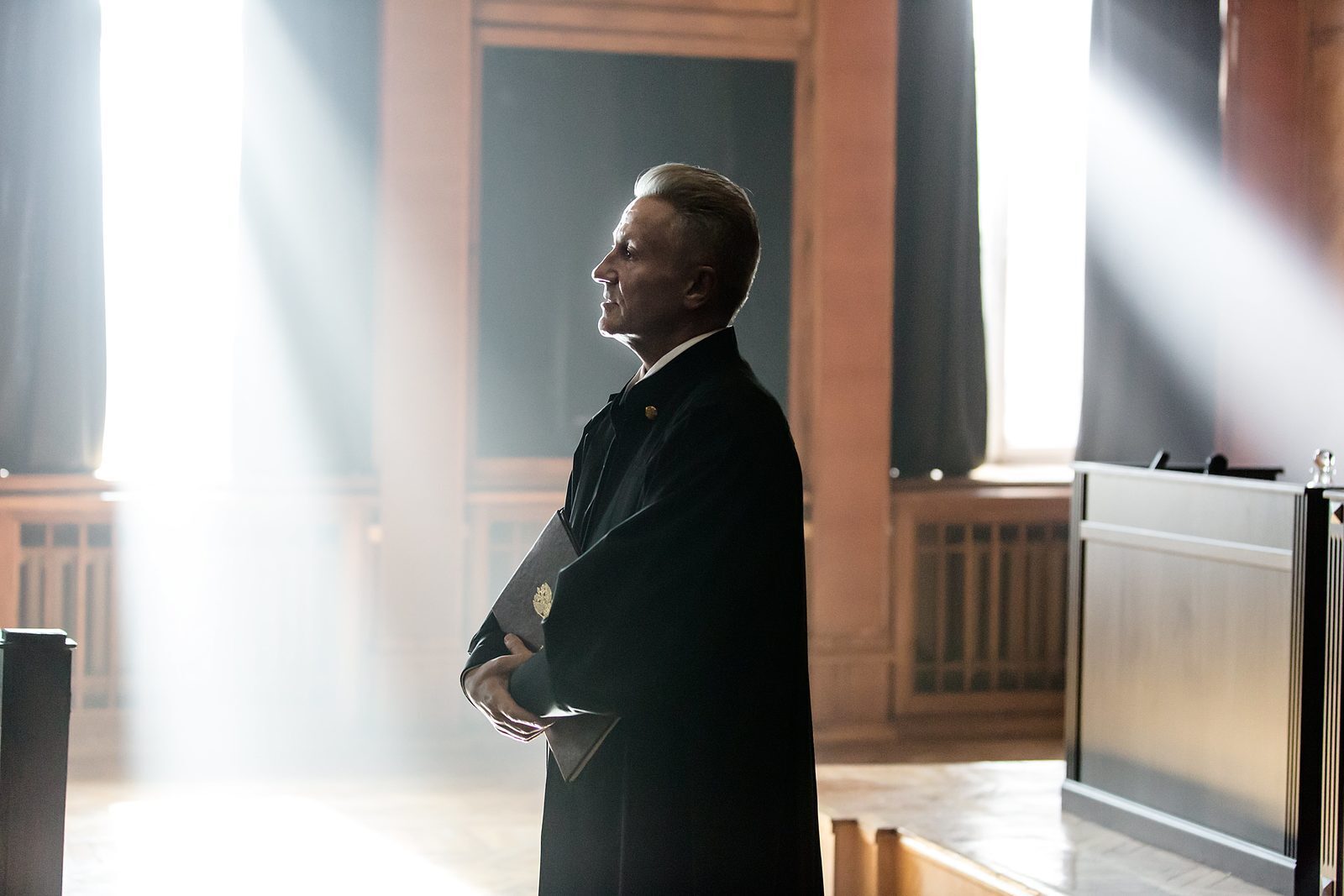 Сериал "Ваша честь" 20212022 (1 сезон) смотреть онлайн