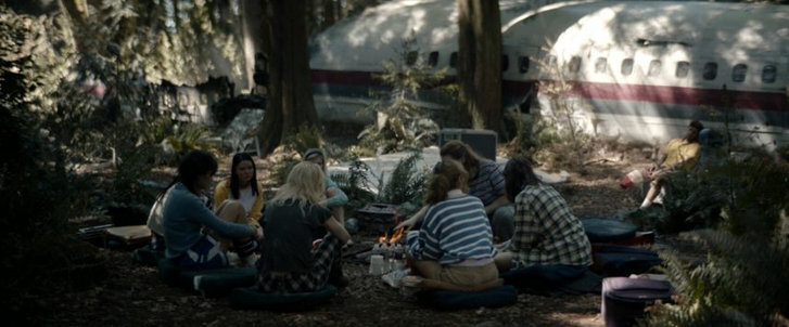 "Шершни" сериал (2021) все серии: 1, 2, 3, 4, 5, 6, 7, 8 серии подряд. Содержание, смотреть онлайн в HD1080 и 4K на Amediateka