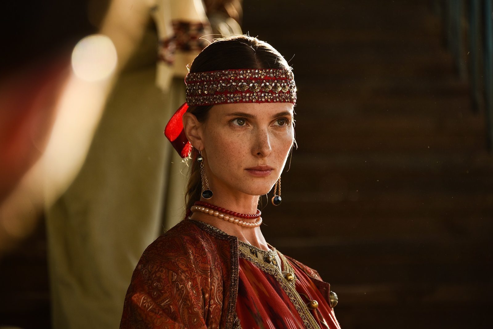 "Собор" 1 сезон - исторический сериал, 2021: все 1, 2, 3, 4- 11 серии подряд и финальная 12-я серия. Описание, смотреть онлайн на Okko.tv