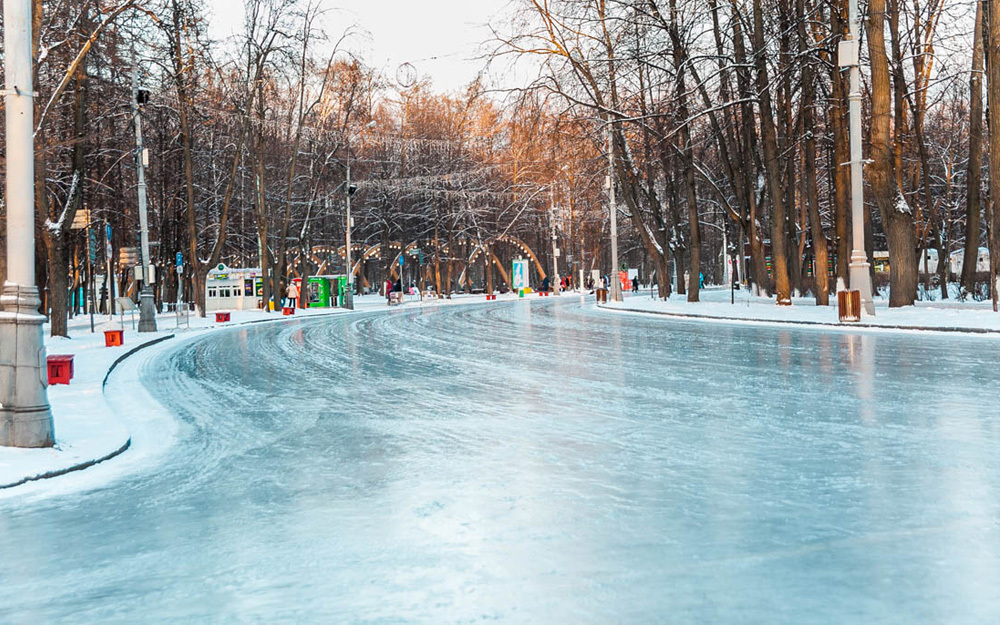 Каток в москве в сокольниках