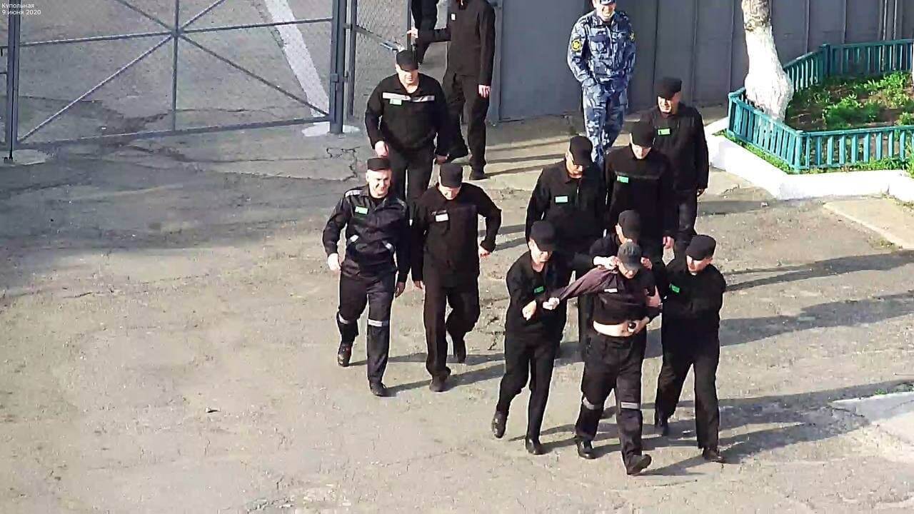 Пытки в тюрьмах России 2021